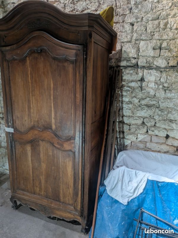 Grande armoire Louis XV (image 3)