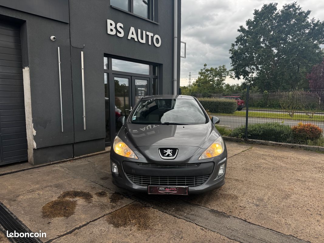 PEUGEOT 308 1.6i 16V 120CH 5P (image 2)