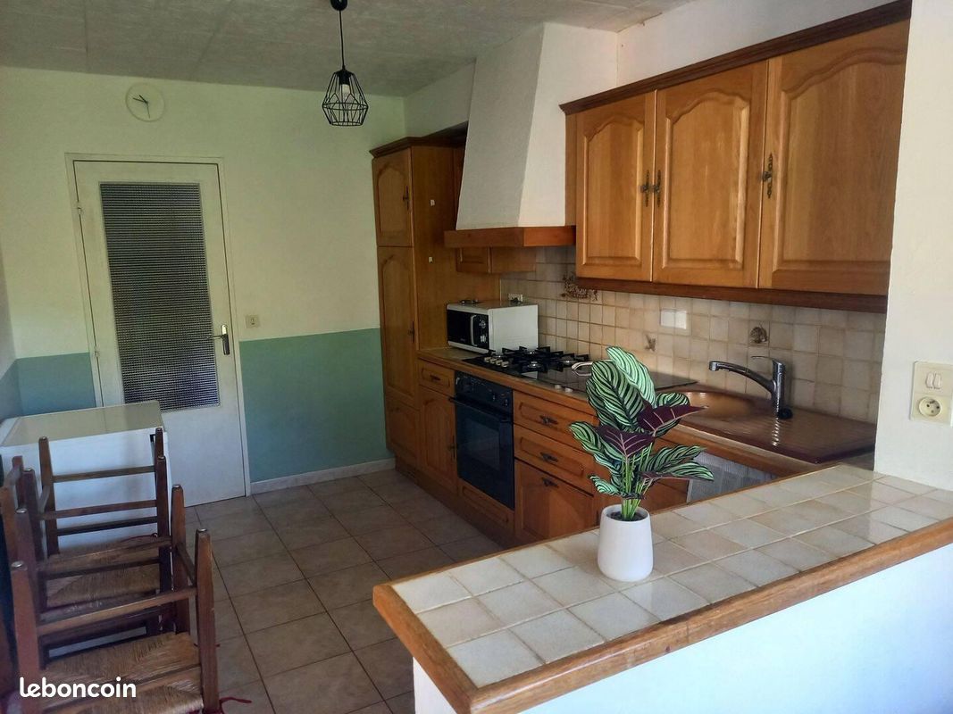 Appartement 3 pièces 71 m² · à Aix-en-Provence · 70,6 m² · 1 334 €/mois