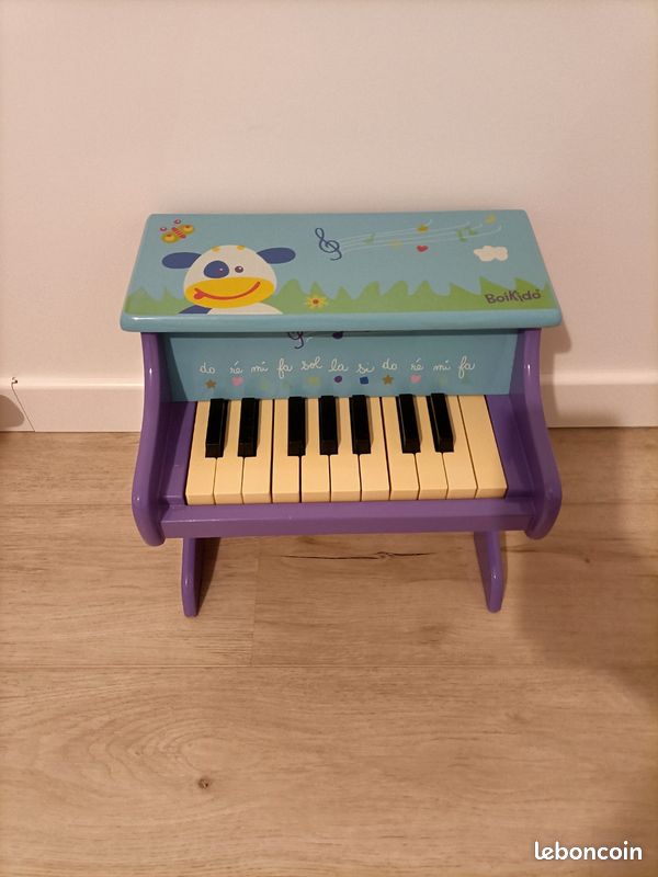Petit piano (image 1)