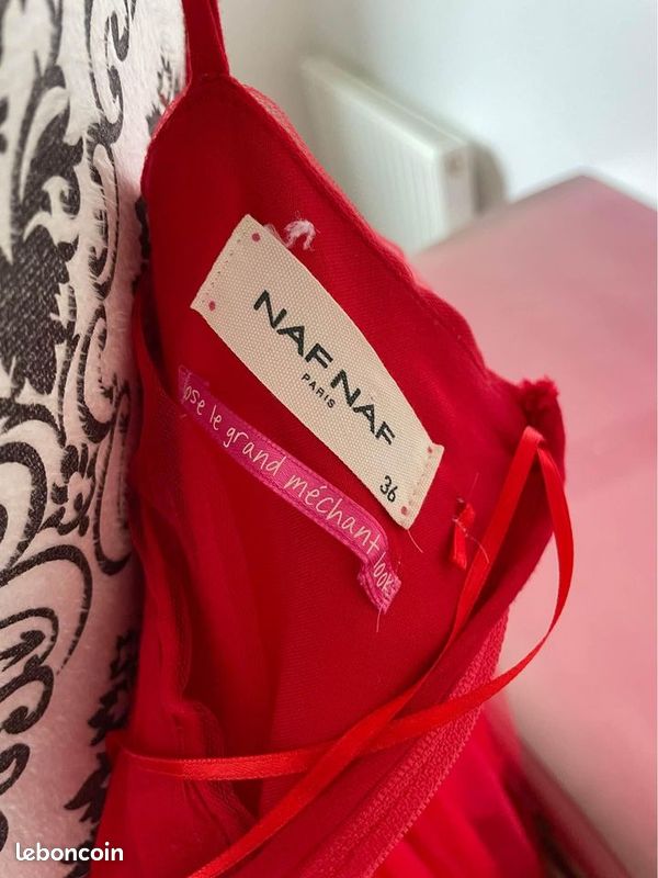 Robe Élégante Rouge Naf-Naf Taille 36 (S) - Style Cache-Cœur En Coton - Occasion Très Bon État