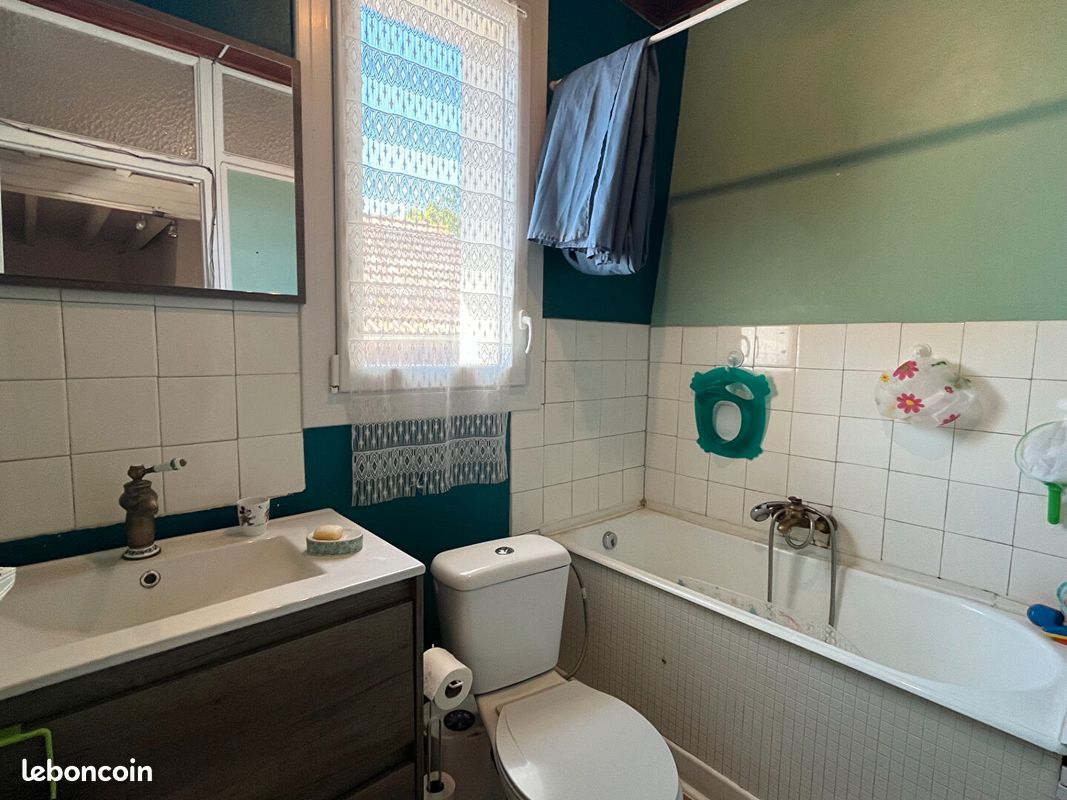 Propriété 6 pièces 177 m² - Meilhan 40400 (image principale 6)