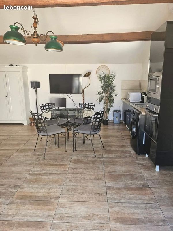 Appartement 1 pièce 28 m² · à Fréjus · 28 m² · 750 €/mois