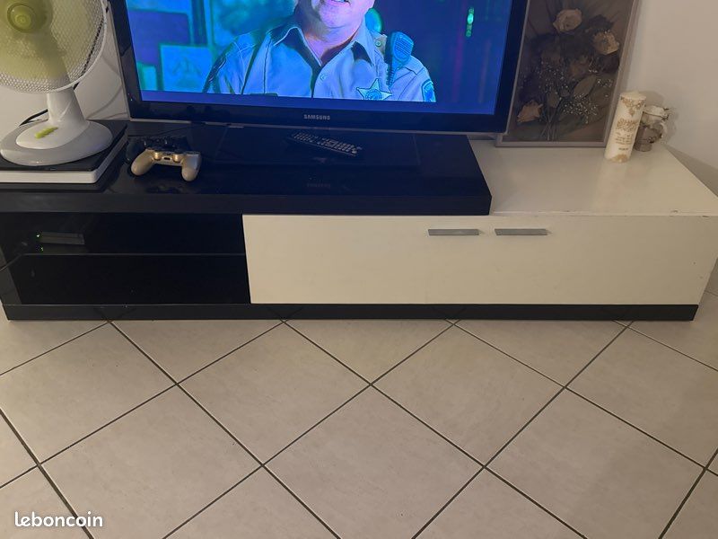 Meuble TV (image 2)