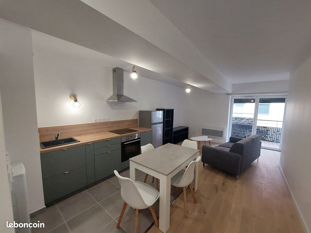 Appartement 2 pièces 43 m² · à Vienne · 43 m² · 738 €/mois