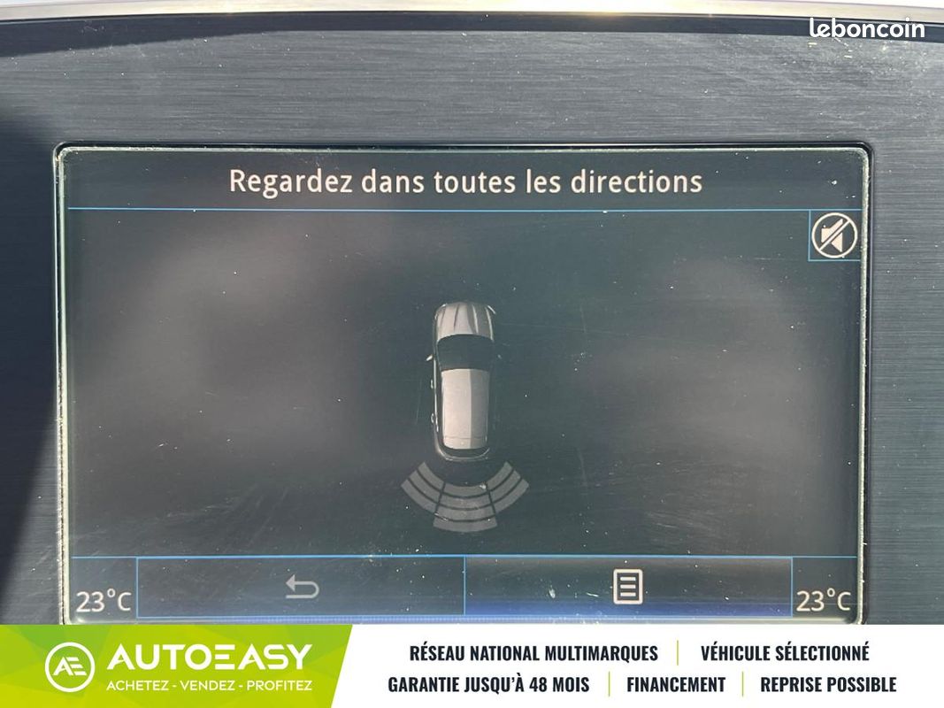 Renault Megane 1.2 TCE 100ch ENERGY LIMITED (image 21)