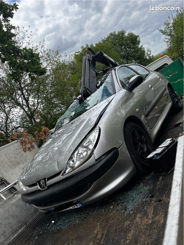 Pièces Peugeot 206 hdi (image 2)