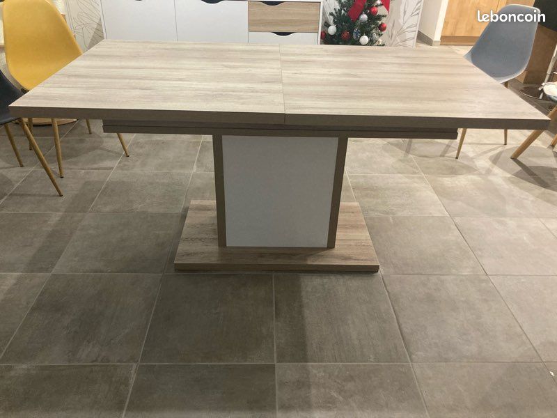 Table salle à manger (image 2)