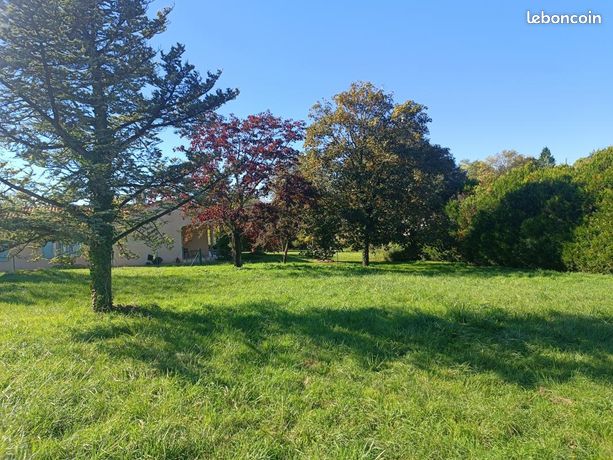Terrain 800 m² Ruelle Sur Touvre