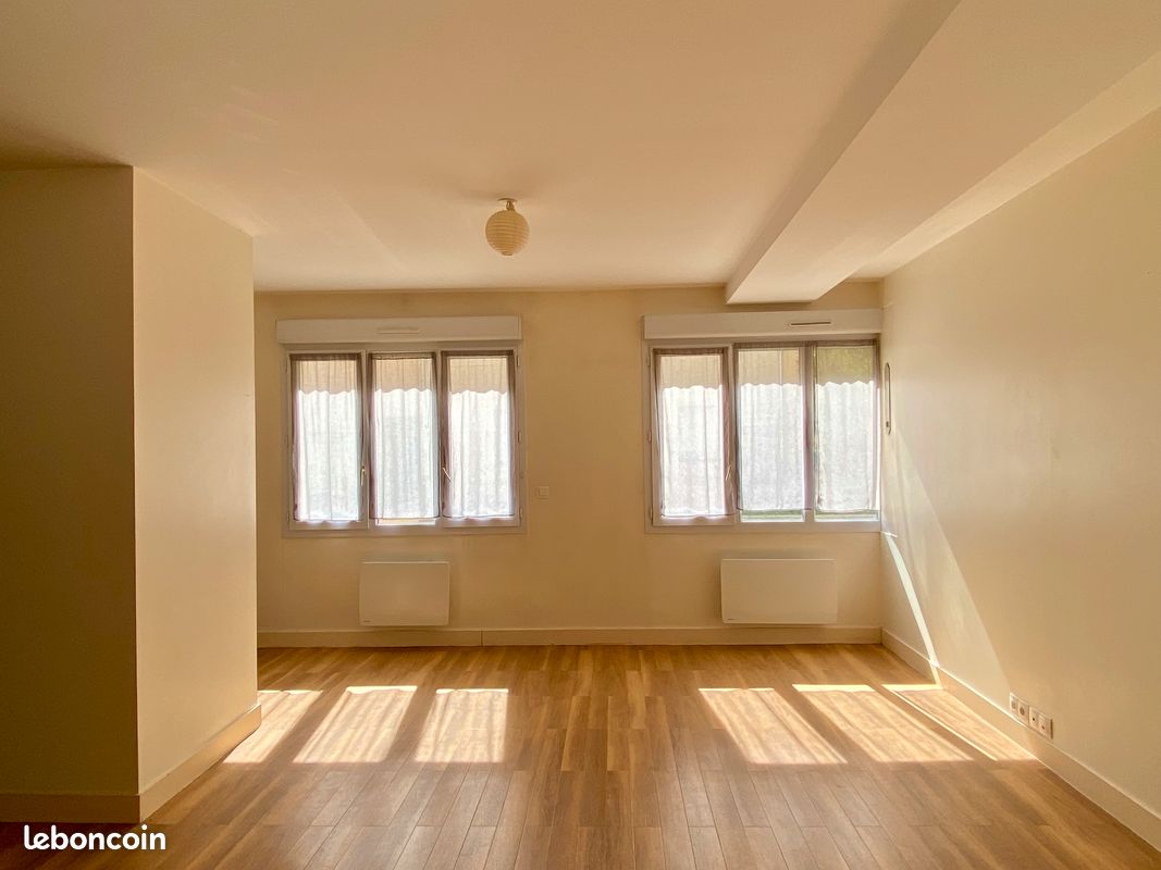 Appartement 2 pièces 49 m² · à Palaiseau · 49 m² · 970 €/mois