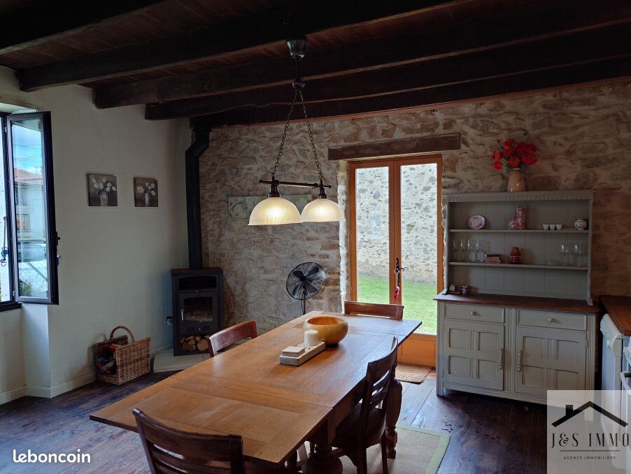 Maison 4 pièces 91 m² - Massignac 16310 (image principale 5)