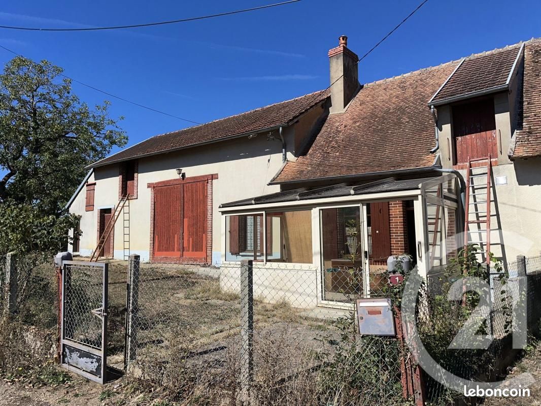 Maison 3 pièces 70 m² · à Savigny-en-Sancerre · 70 m² · 49 000 €