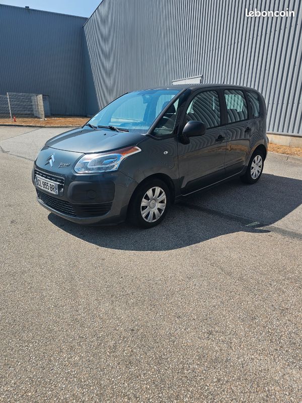 Citroën c3 Picasso faible kilométrage (image 1)