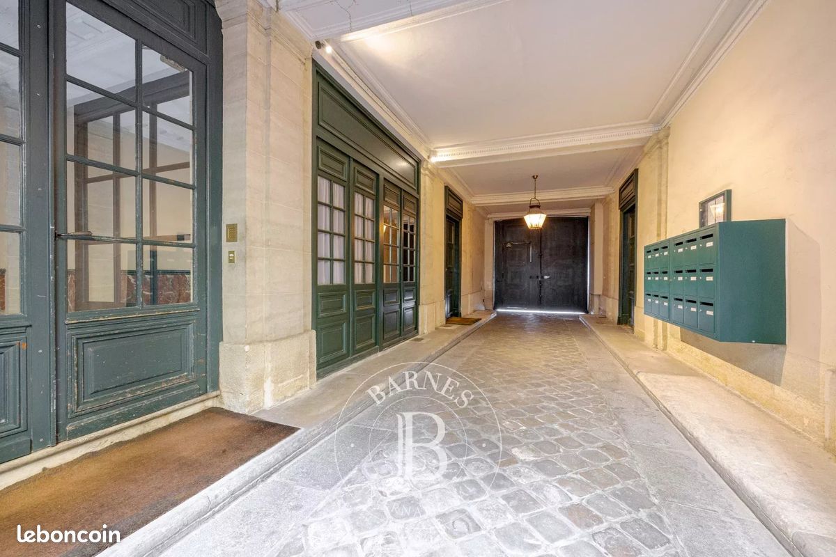 Appartement 2 pièces 46 m² · à Paris · 46 m² · 640 000 €