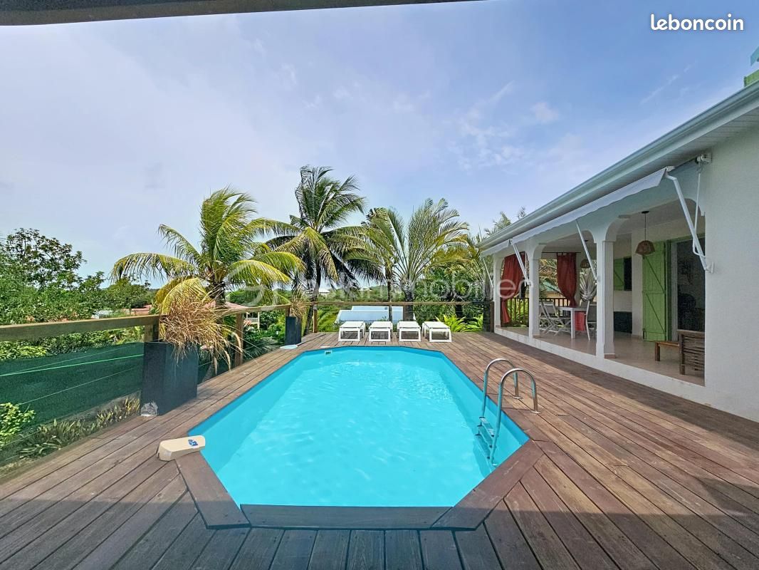Maison 5 pièces 120 m² · à Sainte-Anne · 120 m² · 472 500 €