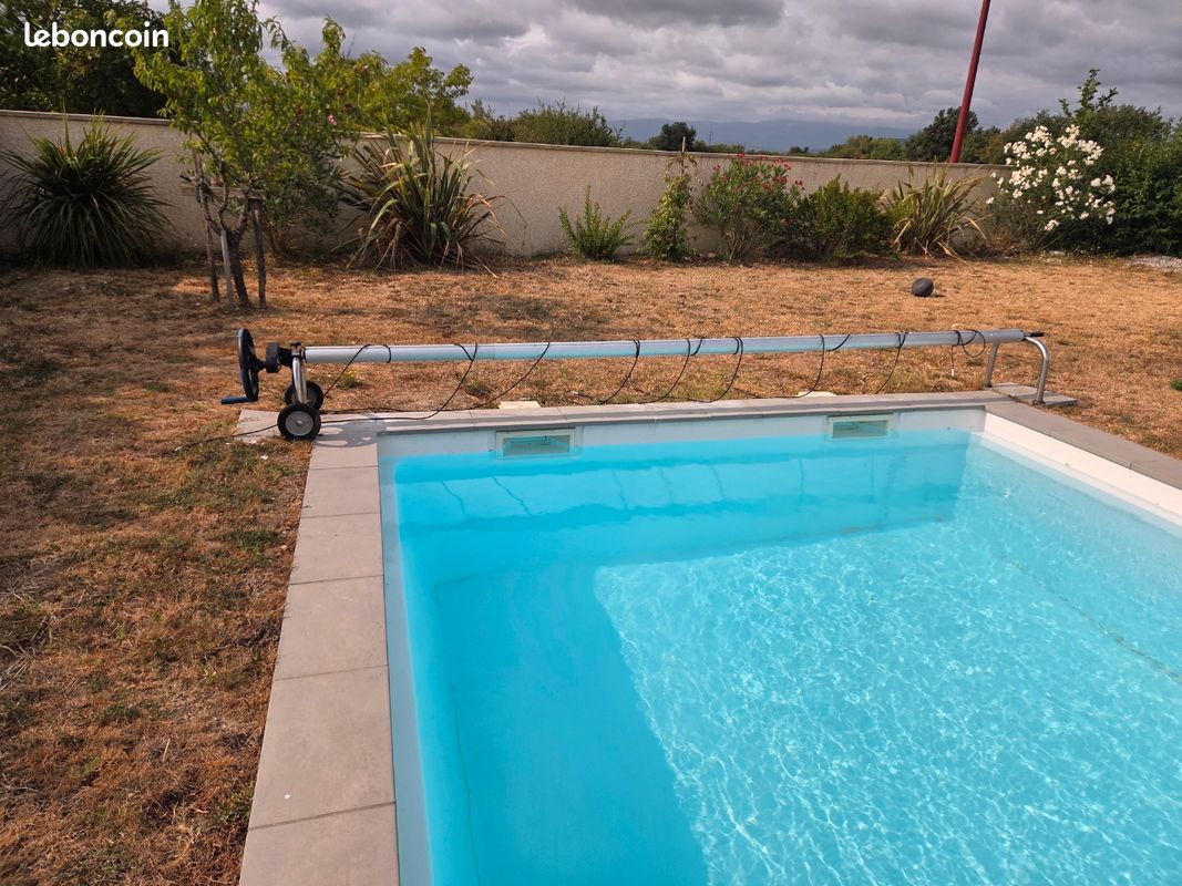 Enrouleur bache couverture piscine (image 1)