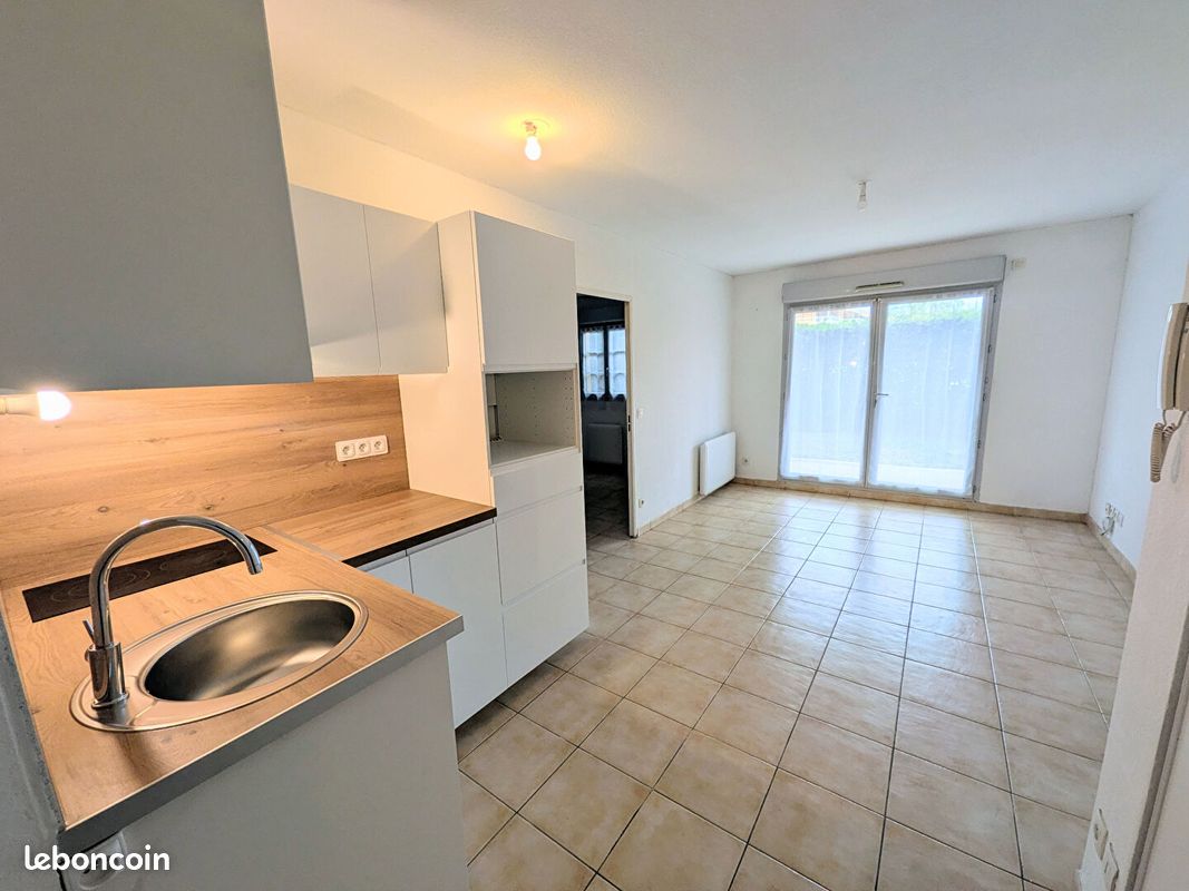 Appartement 2 pièces 32 m² · à Aix-en-Provence · 32 m² · 785 €/mois