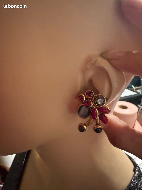 Boucles D'oreilles Clips Taratata Vintage - Cristaux Verts, Fermoir Clip, Alliage, Occasion, Style Rétro