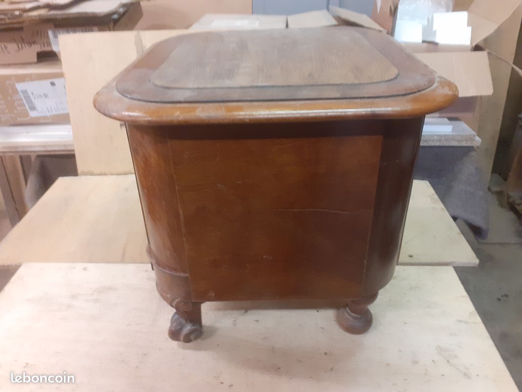Coffre ancien cache pot (image 1)