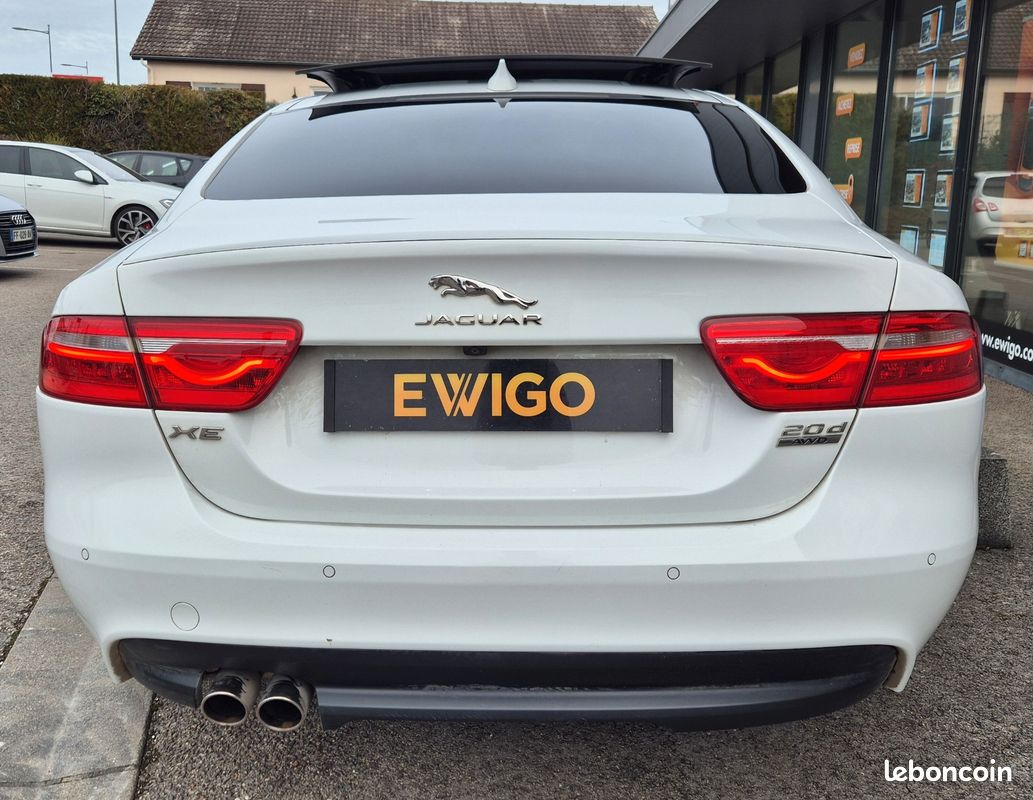 Jaguar xe 180 r-sport awd bva - toit ouvrant (image 13)