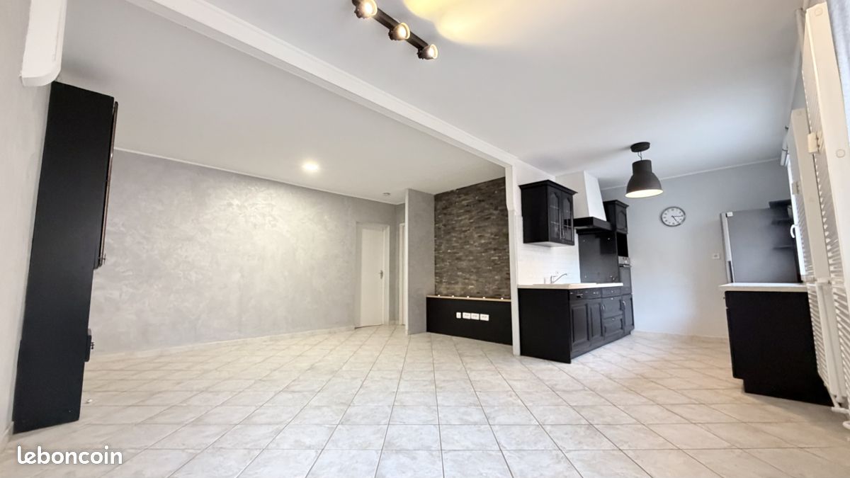 Appartement 4 pièces 88 m² · à Belfort · 88 m² · 950 €/mois