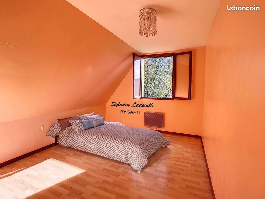 Propriété 5 pièces 110 m² - Les Eyzies 24620 (image 3)