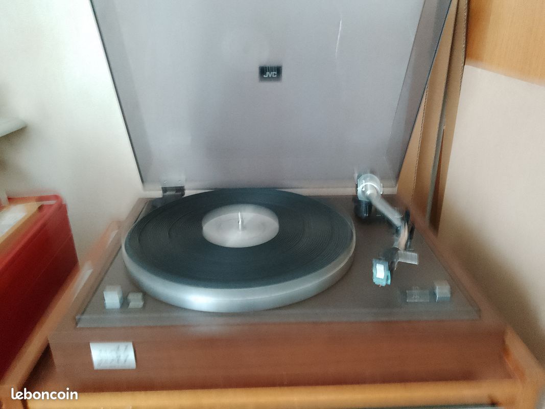 Platine vinyle (image 1)