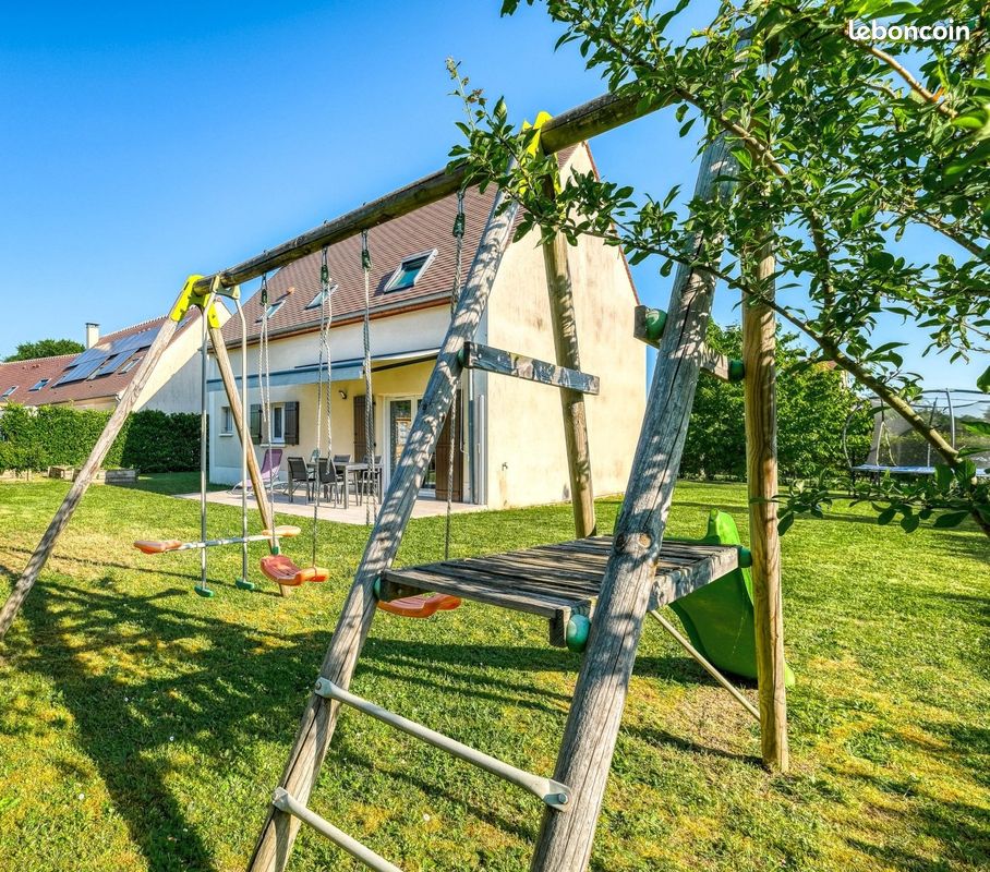 Maison 4 pièces 100 m² · à Meaux · 100 m² · 897 €/mois