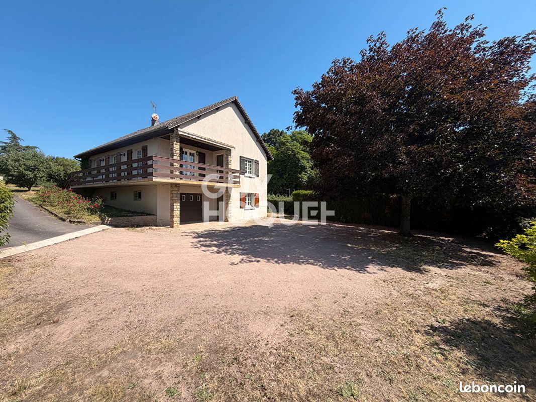 Maison 4 pièces 111 m² · à Saint-Pierre-de-Varennes · 111 m² · 139 000 €
