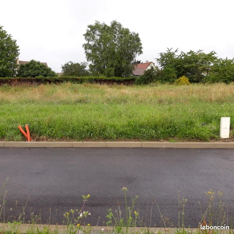 Terrain 660 m² · à Vexin-sur-Epte · 40 000 €