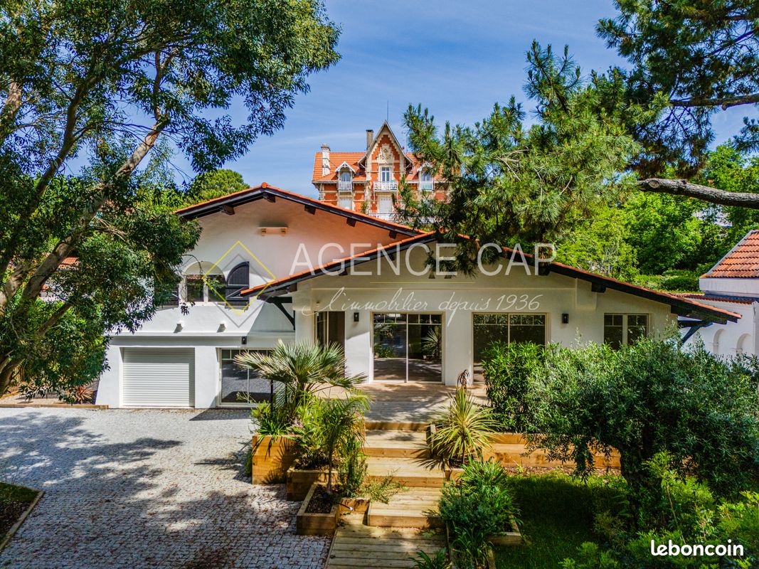 Maison 6 pièces 180 m² · à Arcachon · 180 m² · 2 250 000 €