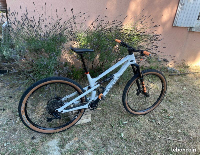 Canyon Spectral 125 cf Vélos