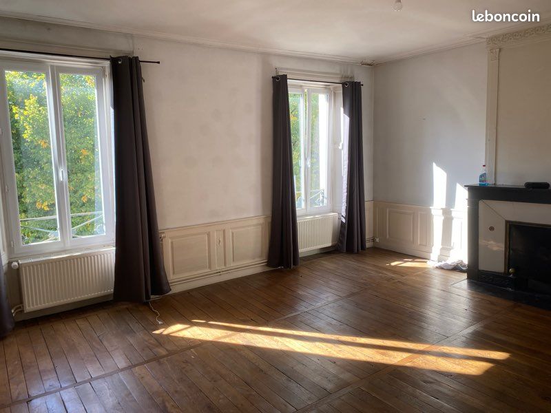 Appartement 5 pièces 120 m² · à Langres · 120 m² · 650 €/mois