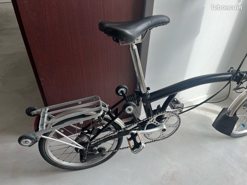Vélo pliant Bromptom électrifié via Swytch (image 2)