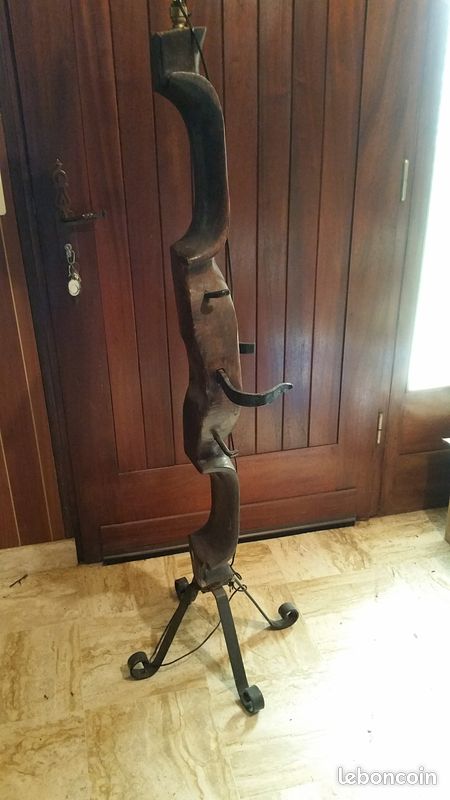 Joug de boeuf pied de lampe (image 1)