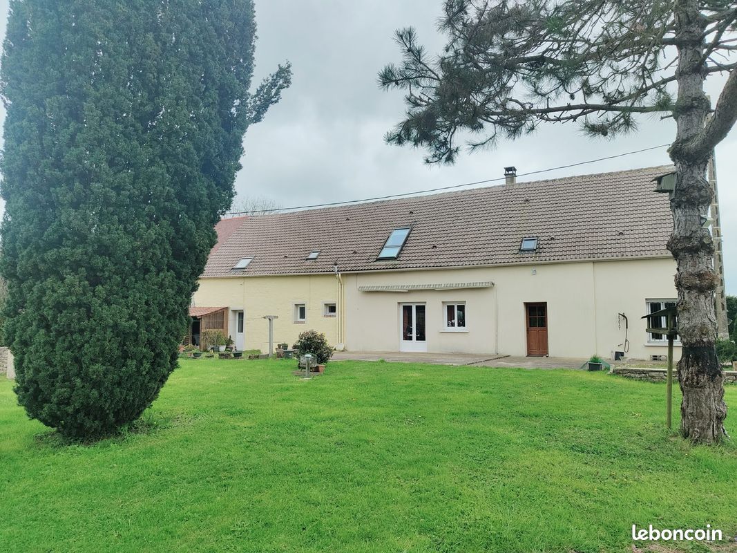 Maison 9 pièces 222 m² · à Neauphe-sous-Essai · 222 m² · 215 250 €