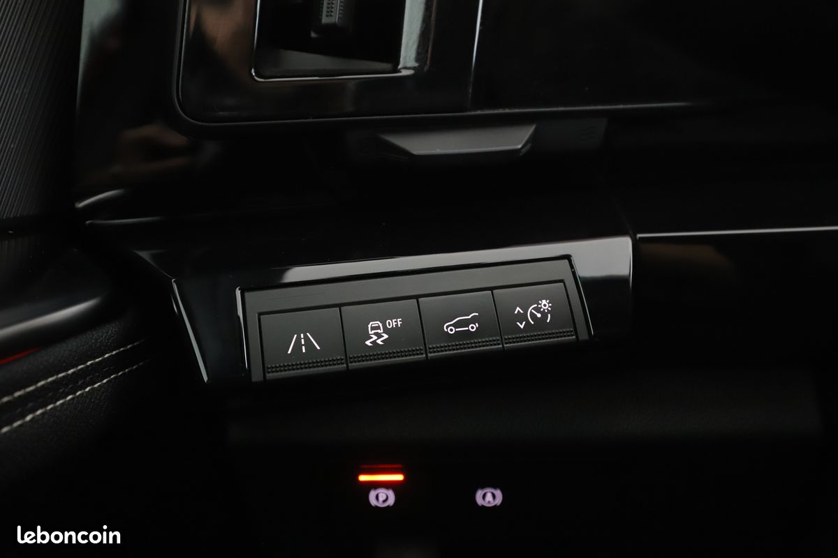 Renault Austral 1.2 Hybrid E-Tech Iconic 200 ch (image 23)
