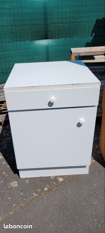 Meuble de rangement blanc (image 1)
