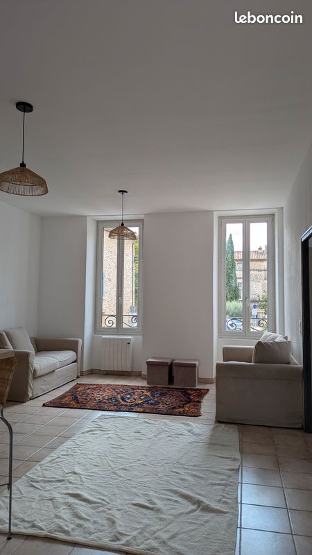 Appartement 3 pièces 55 m² · à La Roque-d'Anthéron · 55 m² · 880 €/mois