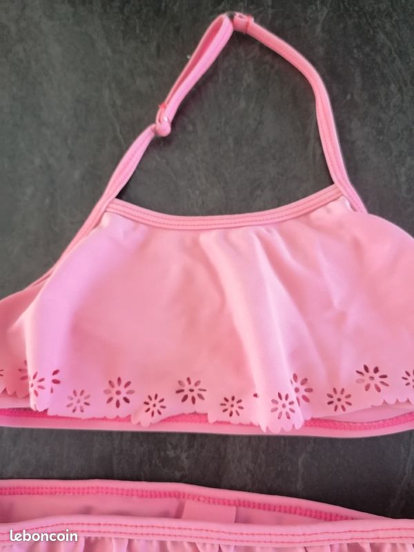 Maillot de bain 2 pièces taille 6 ans (image 3)