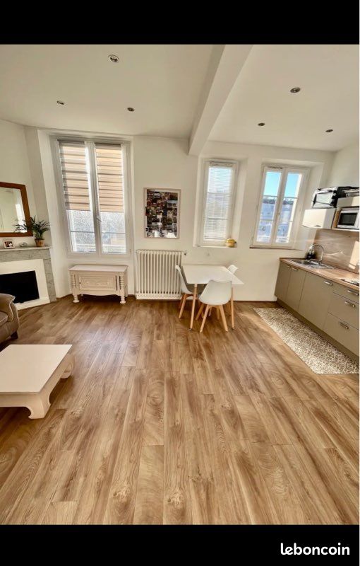 Appartement 2 pièces 42 m² · à Antibes · 42 m² · 1 100 €/mois