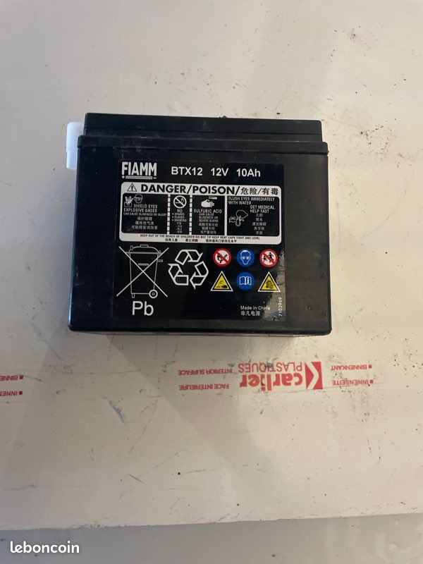 Batterie auxiliaire de secours d'origine Mercedes-Benz - A0009829508 (image 1)