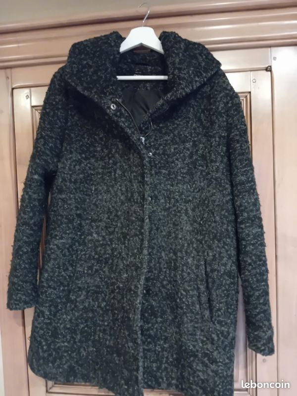 Manteau Only XL (image 1)