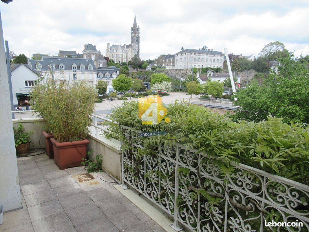 Maison 12 pièces 225 m² · à Pontchâteau · 225 m² · 331 200 €