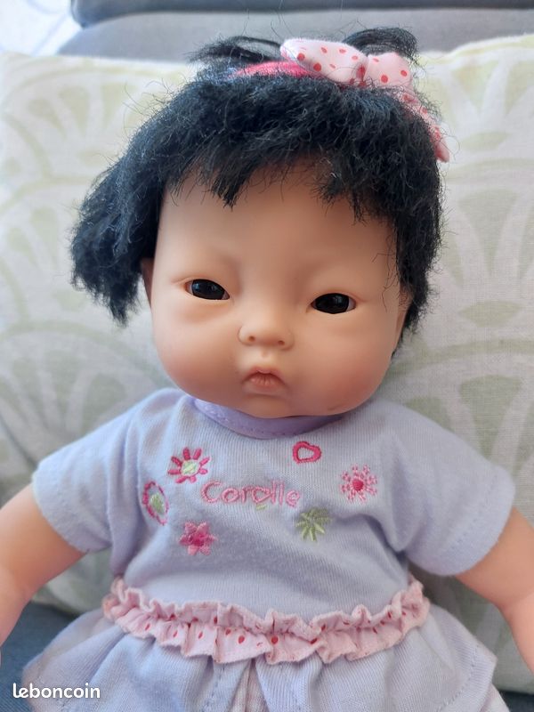 Poupée Corolle Fleur De Jade Asiatique – Collection 1988 – Belle Pièce D'occasion