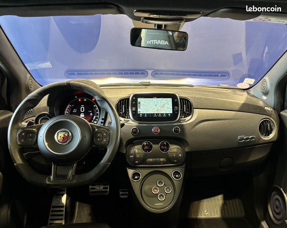 Abarth 500 1.4 Turbo T-Jet 180ch 595 Competizione BVA - Origine France / CarPlay / Suivi complet Fiat / Audio Beats / Toit Ouvrant (image 15)