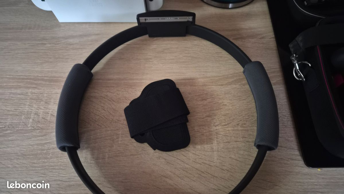 Switch OLED, manette pro, paire de joy-con et 7 jeux (image 5)