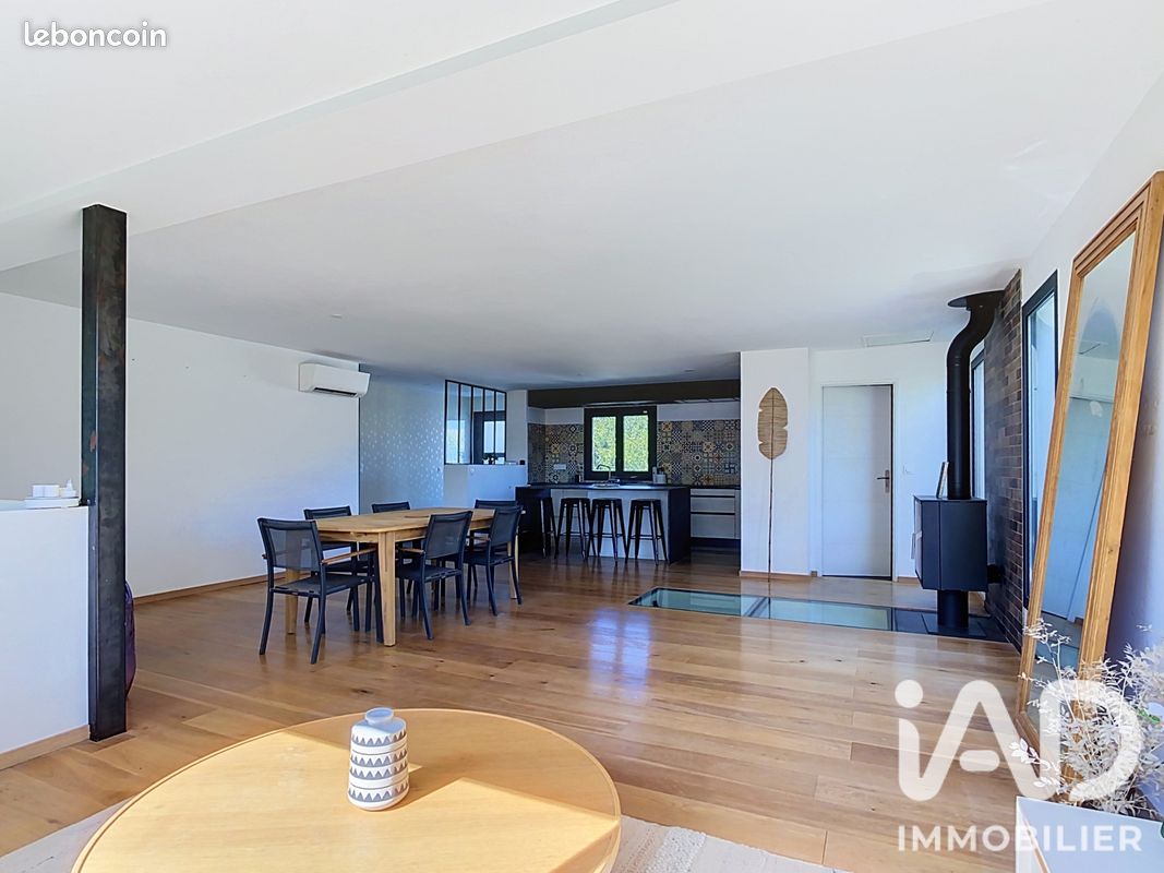 Maison 8 pièces 178 m² (image 2)