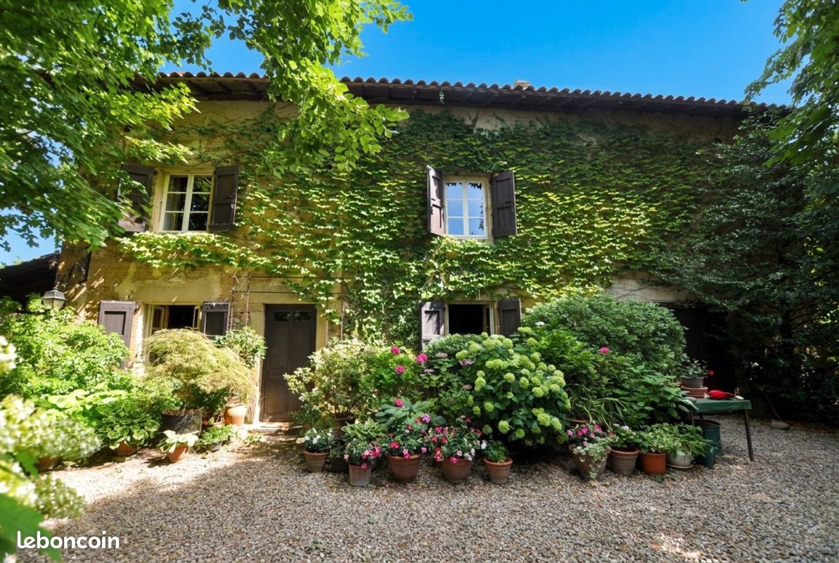 Maison 3 pièces 105 m² · à Moissieu-sur-Dolon · 105 m² · 280 000 €