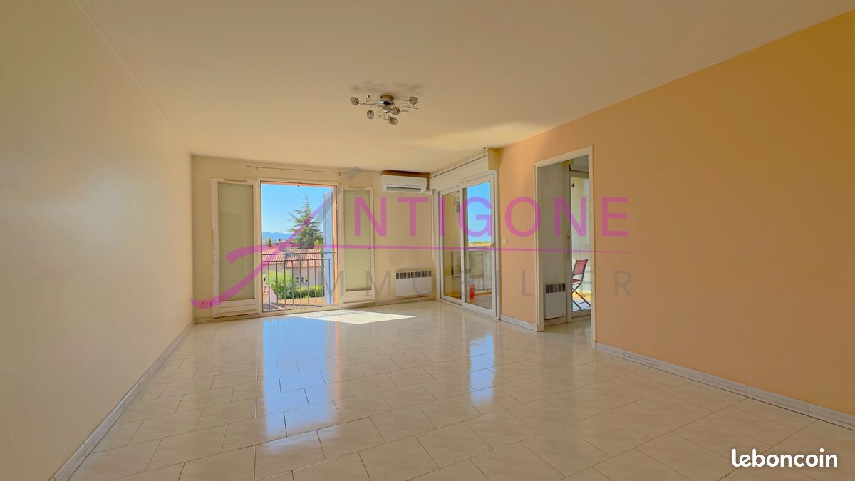Appartement 3 pièces 69 m² · à Sanary-sur-Mer · 69 m² · 1 600 €/mois